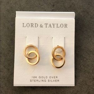 Gold earrings